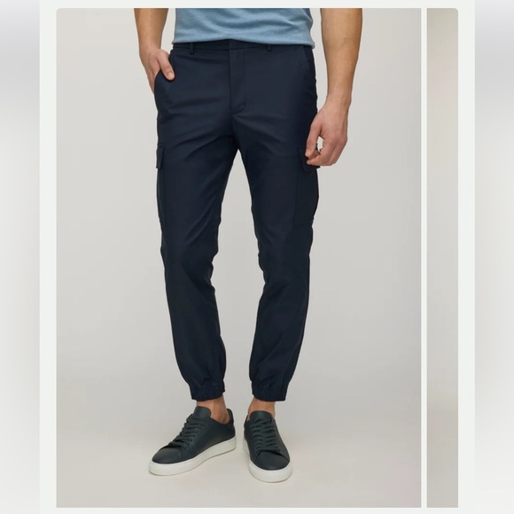 Kit and Ace Navy Navigator Commute Jogger Pants size 30 - Picture 1 of 7